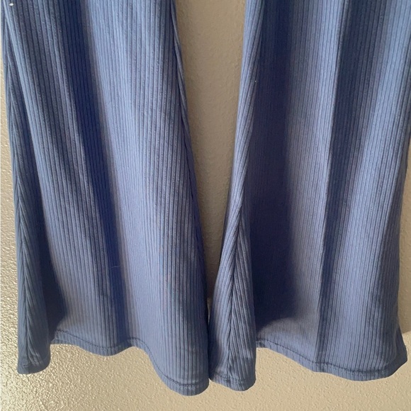Blue Relaxed Fit ribbed flare Leggings - Picture 3 of 8